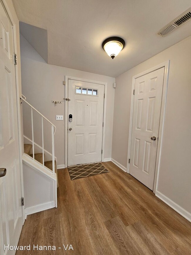 Building Photo - 3 br, 2.5 bath House - 4060 Peridot Drive