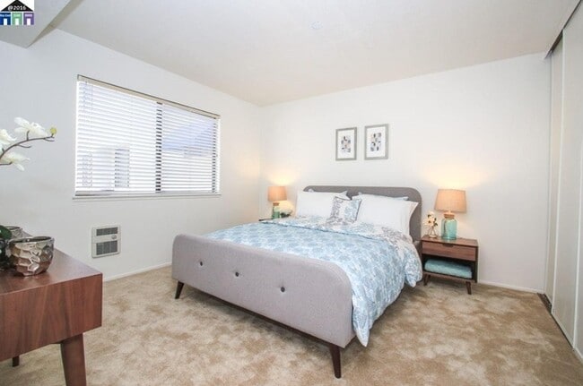 Foto del edificio - 39455 Albany Common