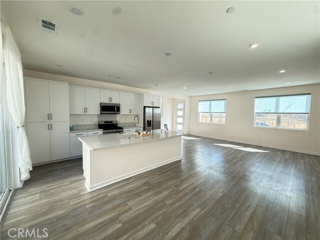 Foto del edificio - 15820 Caterpillar Dr