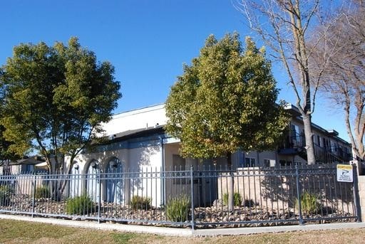Primary Photo - Quincy Gardens Apartments