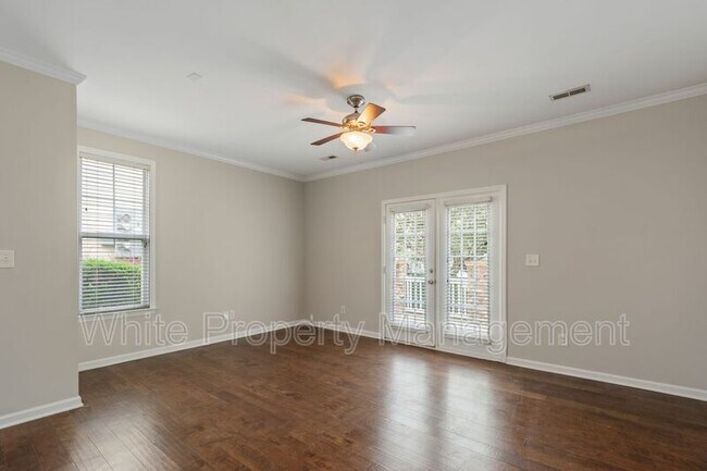 Foto del edificio - 14925 Scothurst Lane