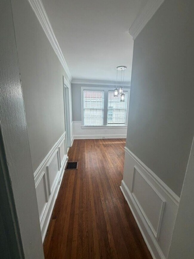 Foto del edificio - 2 bedroom 1.5 bathroom -1 month free