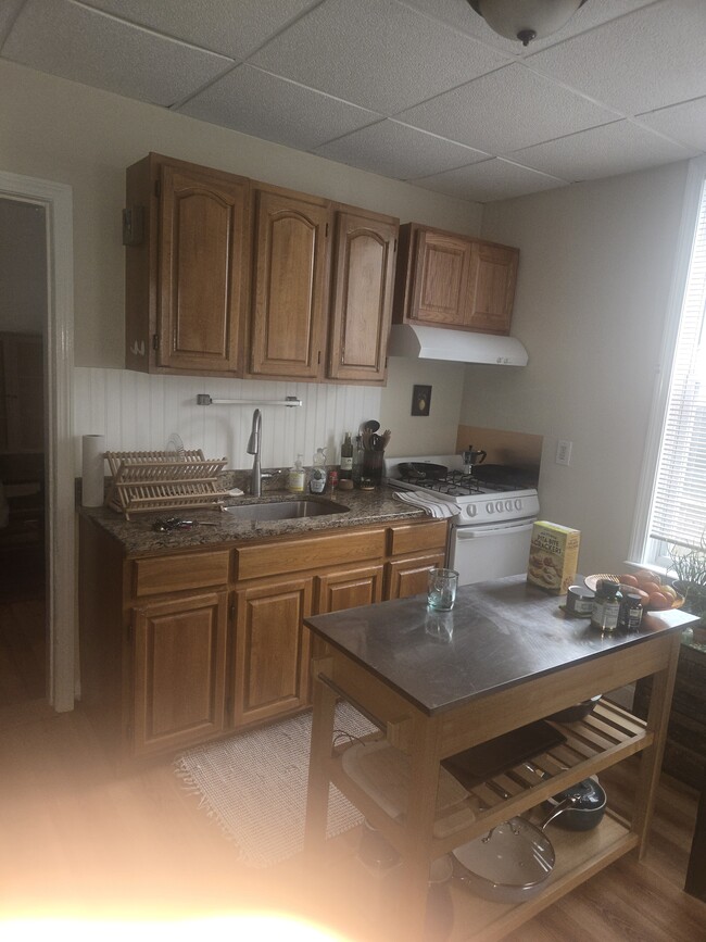 Foto del edificio - 133 Doyle Ave