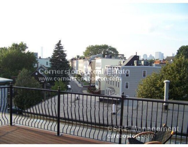 Photo - Large 2 bed in Southie Apartment