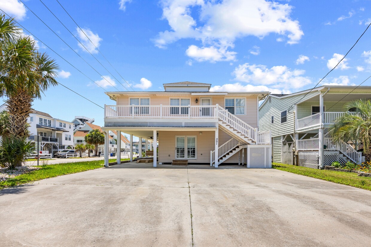 Foto principal - 301 58th Ave N