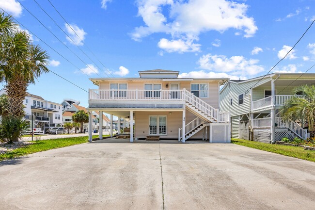 Building Photo - 301 58th Ave N