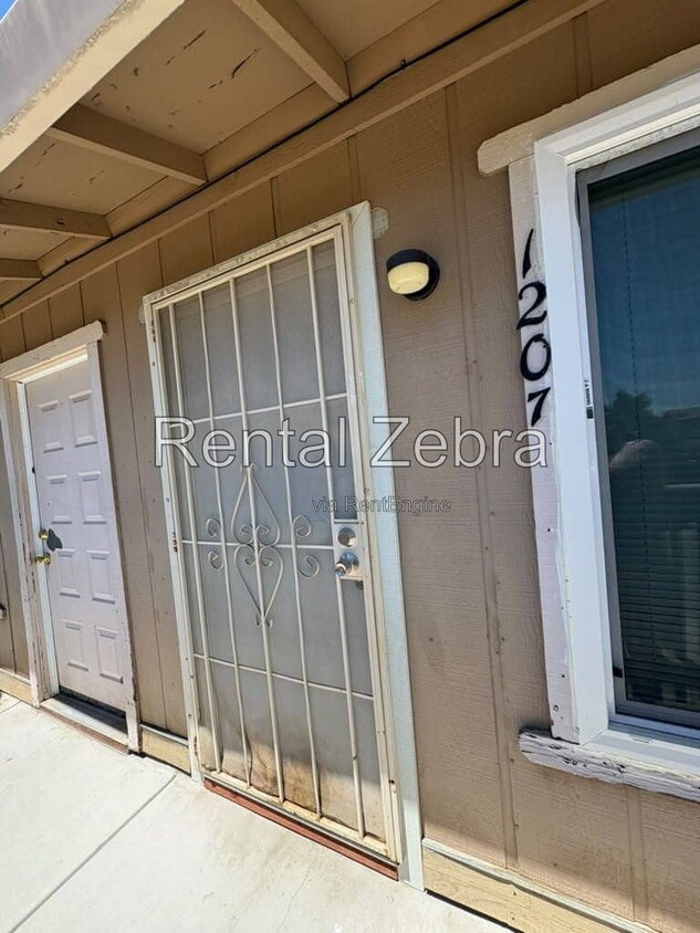 Photo - 1207 Kelso Street