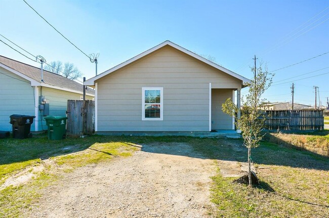 Foto del edificio - 7611 Dyer St