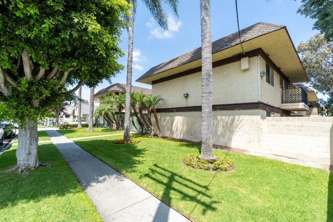 Foto del edificio - 3523 W Savanna St