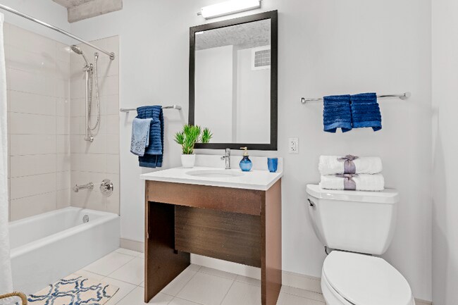 Foto del edificio - 5 S Green St