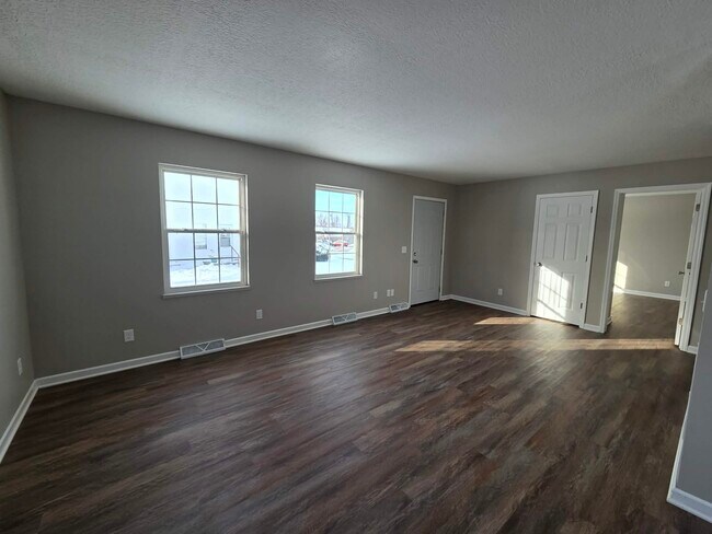 Foto del edificio - 1674 Ridgeview Ct