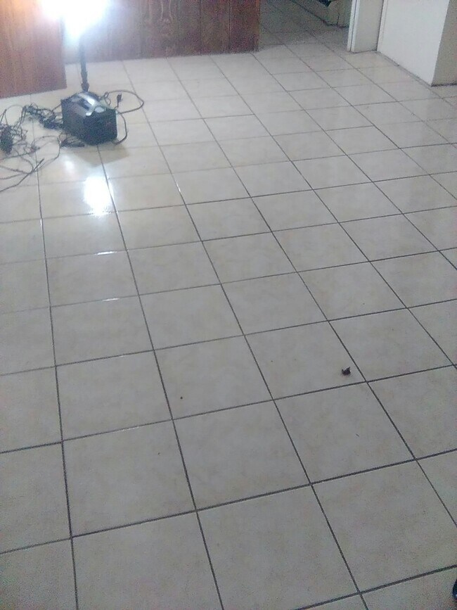 Foto del edificio - 516 Lincoln Hwy