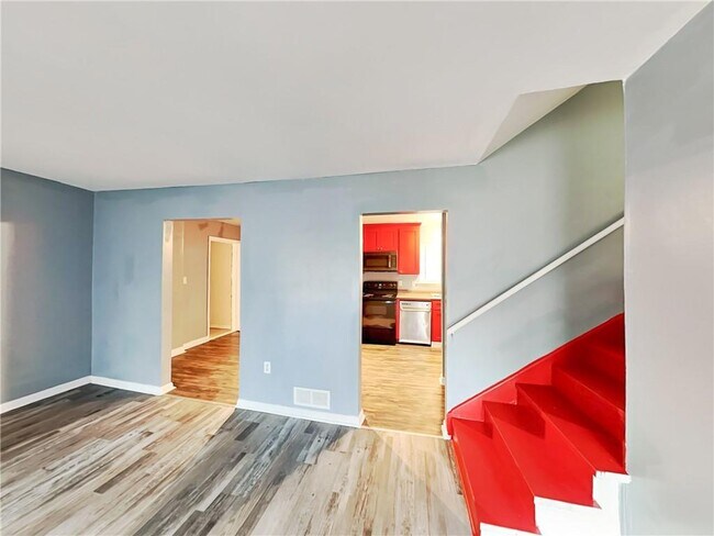 Foto del edificio - 801 Vanderbilt Ct NW