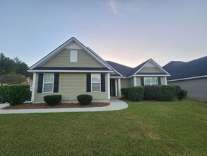 Building Photo - 4198 Silver Glen