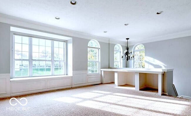 Building Photo - 9008 Rider Dr