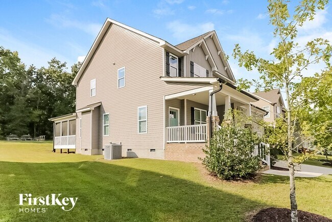 Foto del edificio - 157 Hawkesburg Dr