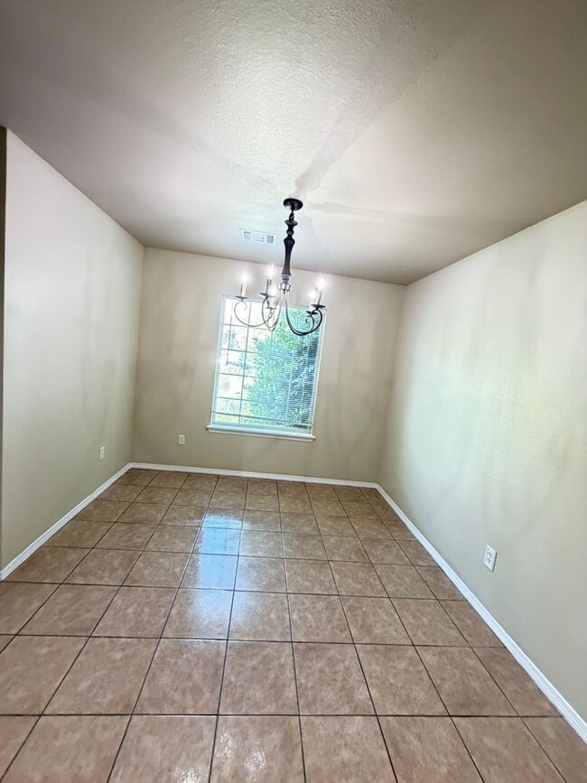 Foto del edificio - 4409 S Aldredge St