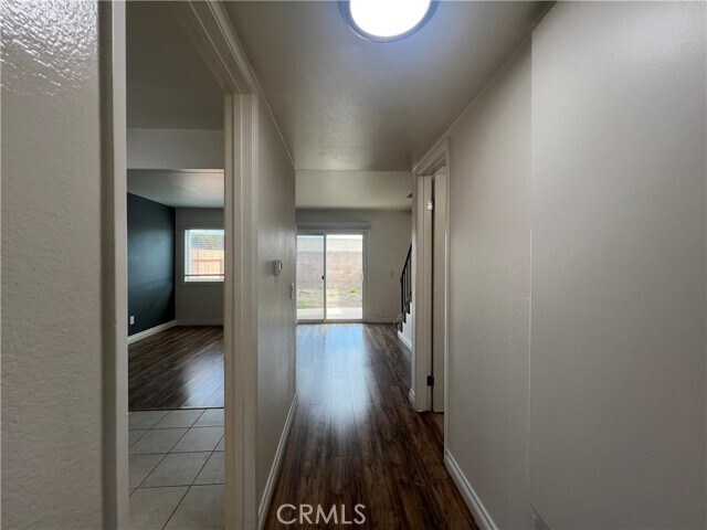 Foto del edificio - 15153 Monterey Ave