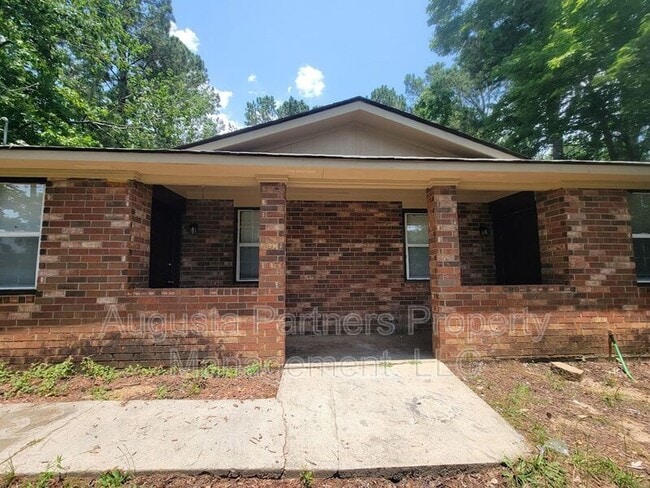 Foto del edificio - ~153 Stoneybrooks Pl