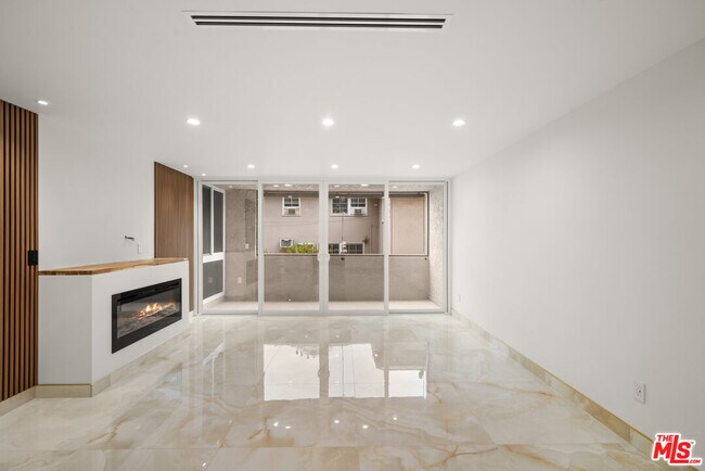 Foto del edificio - 125 W Mountain St