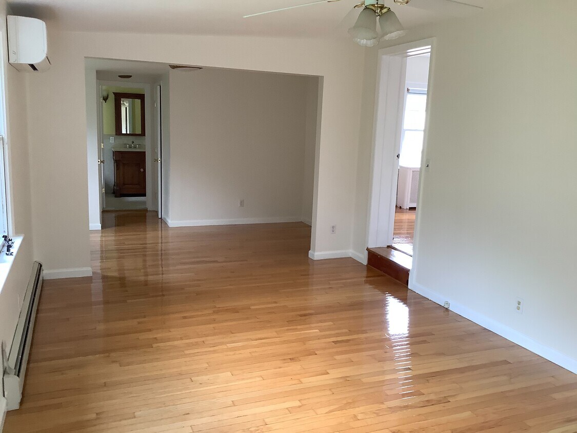 152 Longfellow St, Hartsdale, NY 10530 House Rental in Hartsdale, NY