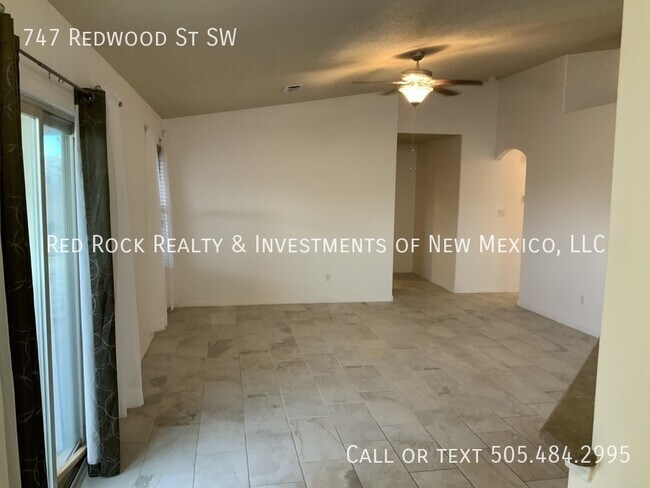 Foto del edificio - 747 Redwood St SW