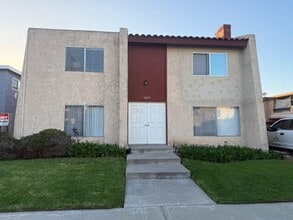 Building Photo - 16811 Hoskins Lane