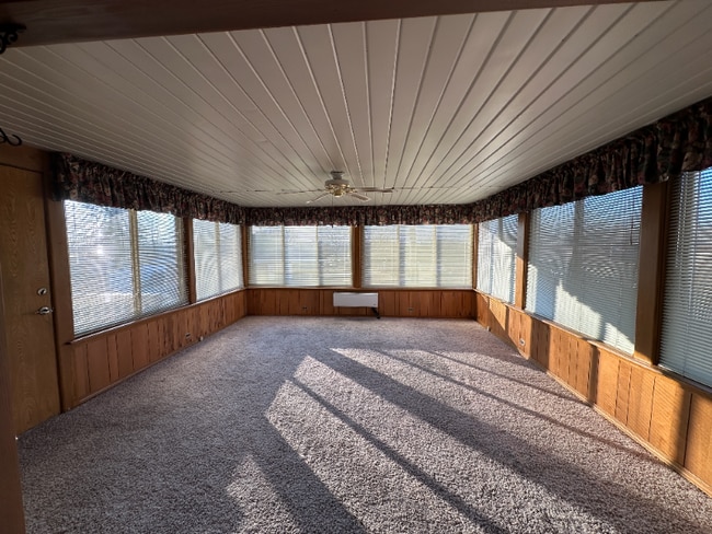 Foto del edificio - 1704 Brentwood Dr