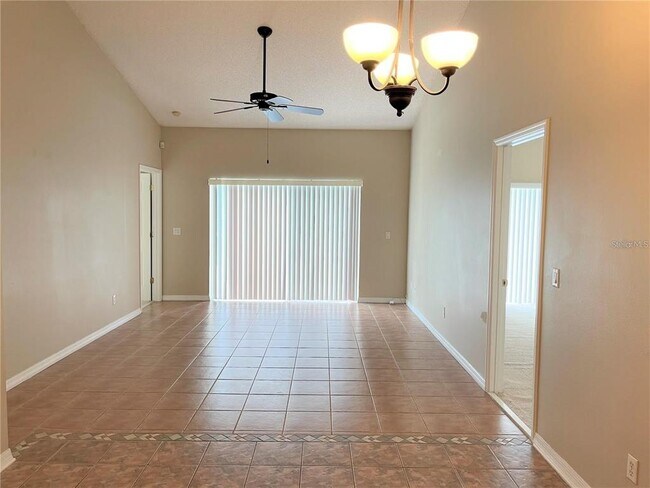 Foto del edificio - 2533 Runyon Cir