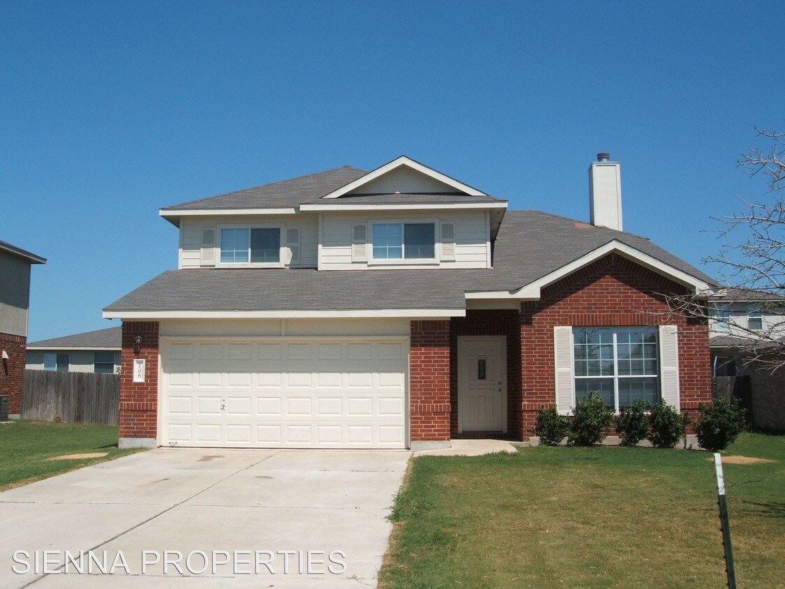 Primary Photo - 106 Rodeo Cv