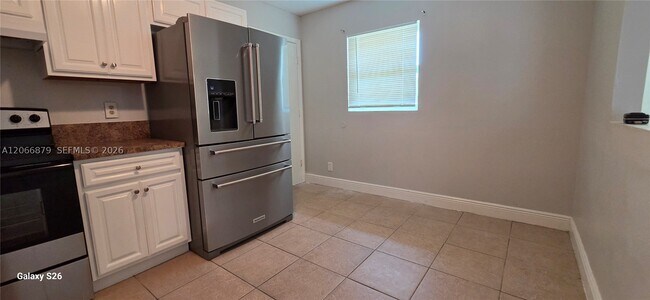 Building Photo - 5721 Wingham Way