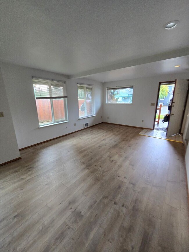 Foto del edificio - 1610 Lincoln St