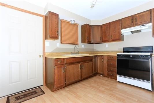 Building Photo - 1316 Kenwood Ave