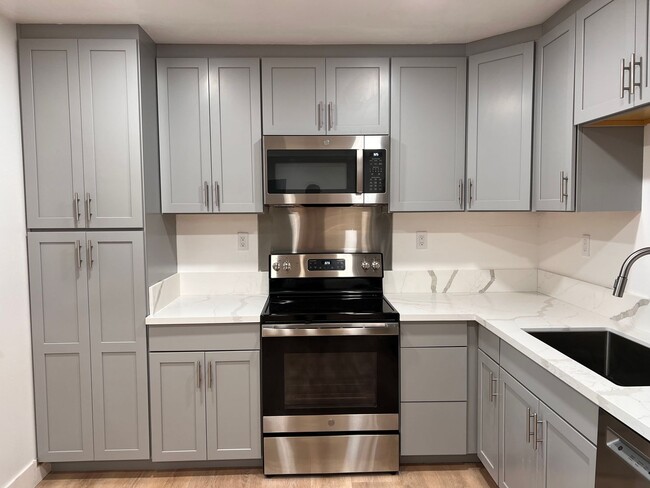 Building Photo - Gunrock Apartments