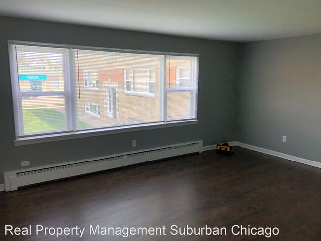 Building Photo - 624-626 Bellwood Ave