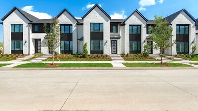 Building Photo - The Louise Townhomes