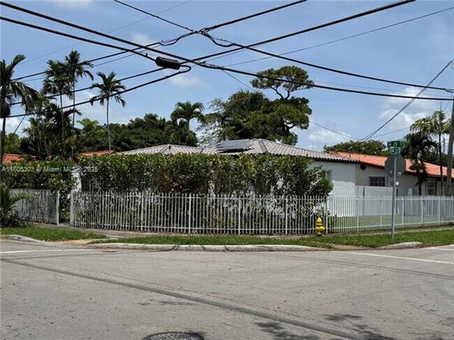 Foto del edificio - 3001 SW 19th St