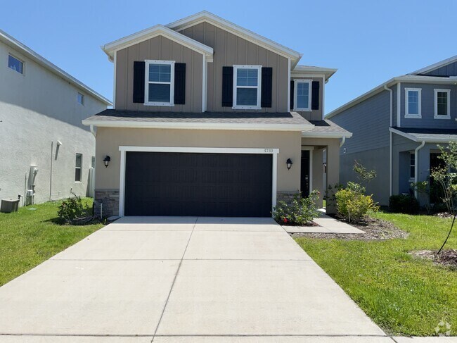 Building Photo - 4730 Reisswood Loop