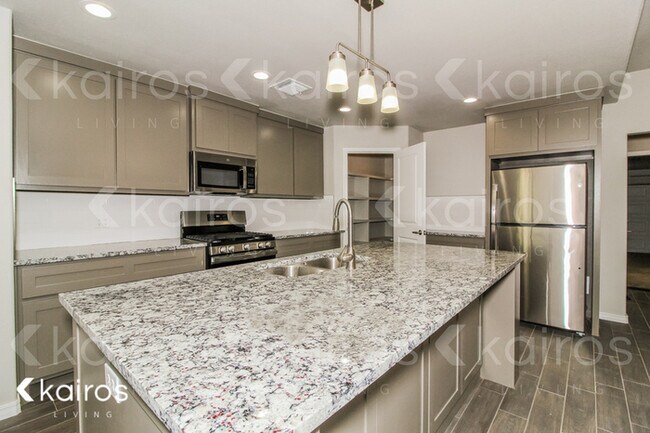 Foto del edificio - 2703 Destin Ave