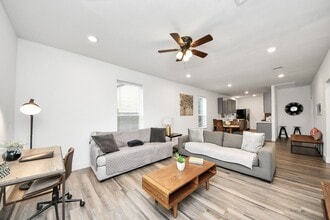 Building Photo - 6917 Rook Blvd