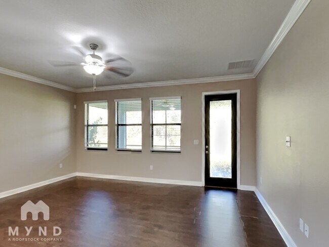 Foto del edificio - 10606 Bahama Woodstar Ct