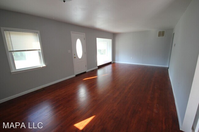 Building Photo - 3 br, 1 bath House - 1506 Old Philadelphia...