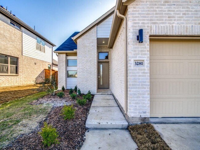 Foto del edificio - 3281 Feller Ln