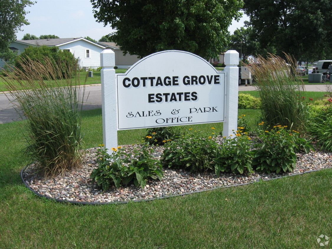 Foto del edificio - Cottage Grove