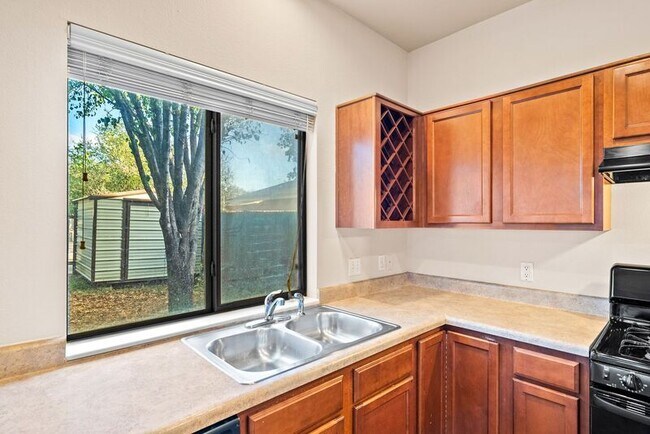 Building Photo - 4523 Credo Lane