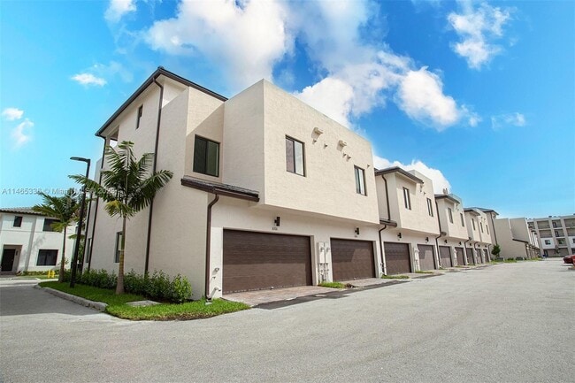 Building Photo - 8160 NW 42nd St
