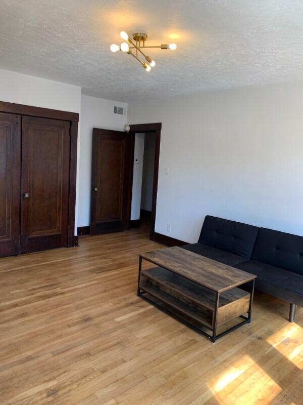 105 E 21st Ave Unit 3, Munhall, PA 15120 Apartment for Rent in Munhall, PA