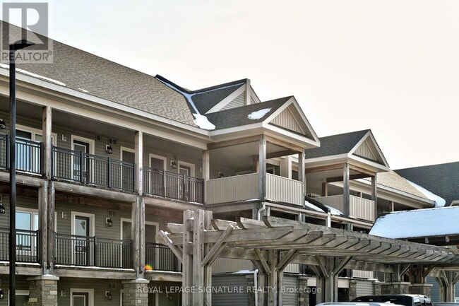 Building Photo - 7 Anchorage Cres