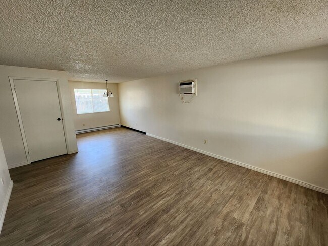 Foto del edificio - 116 Delaware Ave