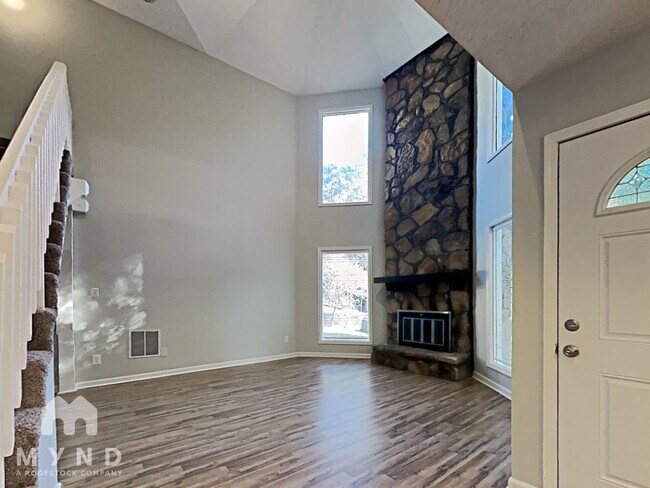 Foto del edificio - 2394 Wine Ridge Dr